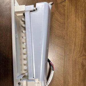 DA97-15217D ice maker OEM SAMSUNG ORIGINAL BRAND NEW WITH RECEIPT